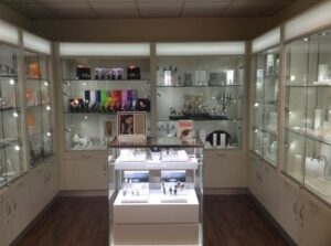 Hinckley Welcomes another new business photograph